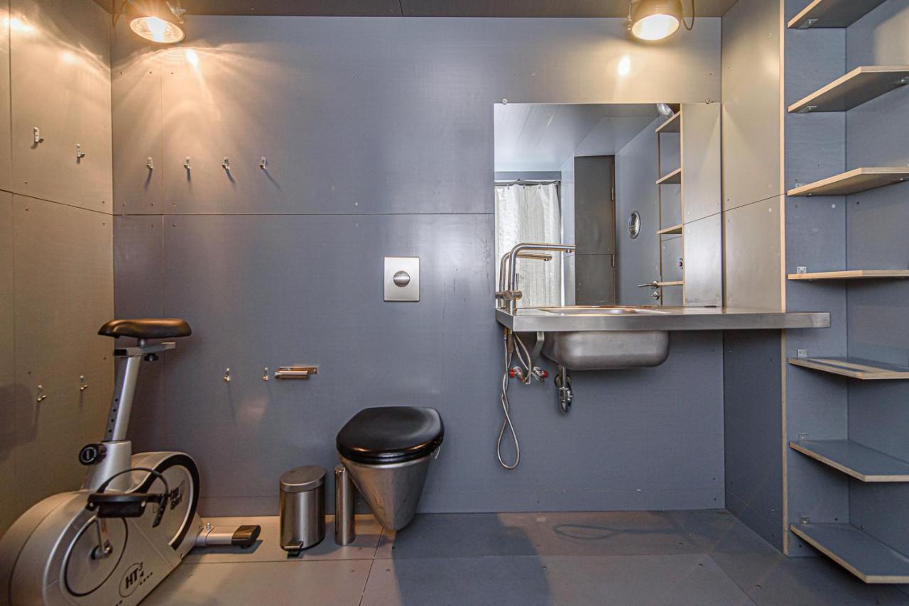 Hidden Submarine Apartment Wilna